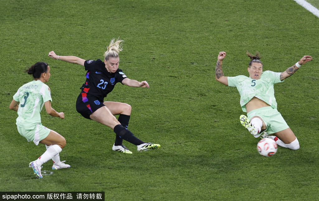 英格兰女足再胜对手，豪取三连胜的简单介绍